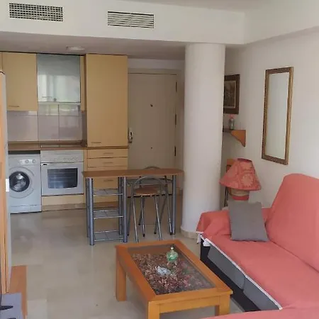 Edificio Naranjos Apartment