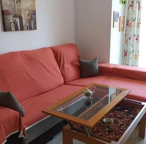 Edificio Naranjos Hotel