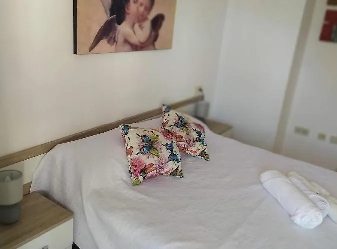 Otel Edificio Naranjos Estepona