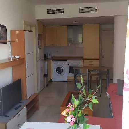 מלון Edificio Naranjos *